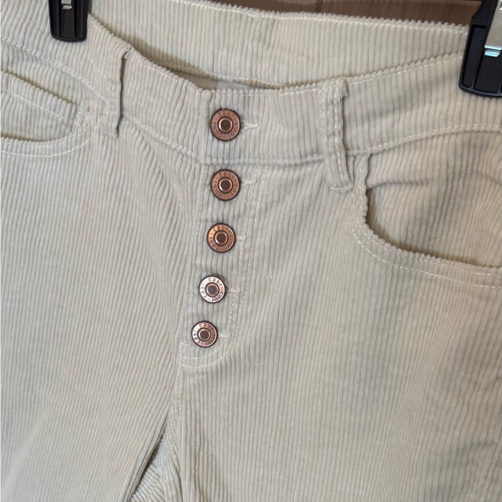 cabi Palm Beach Crop Wide Wale Corduroy Pants in Bone Sz 6 ButtonFly NWOT #4513 - Picture 8 of 10
